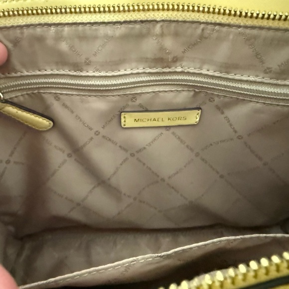 MICHAEL KORS Pale Yellow Saffiano Leather Satchel - Picture 3 of 7